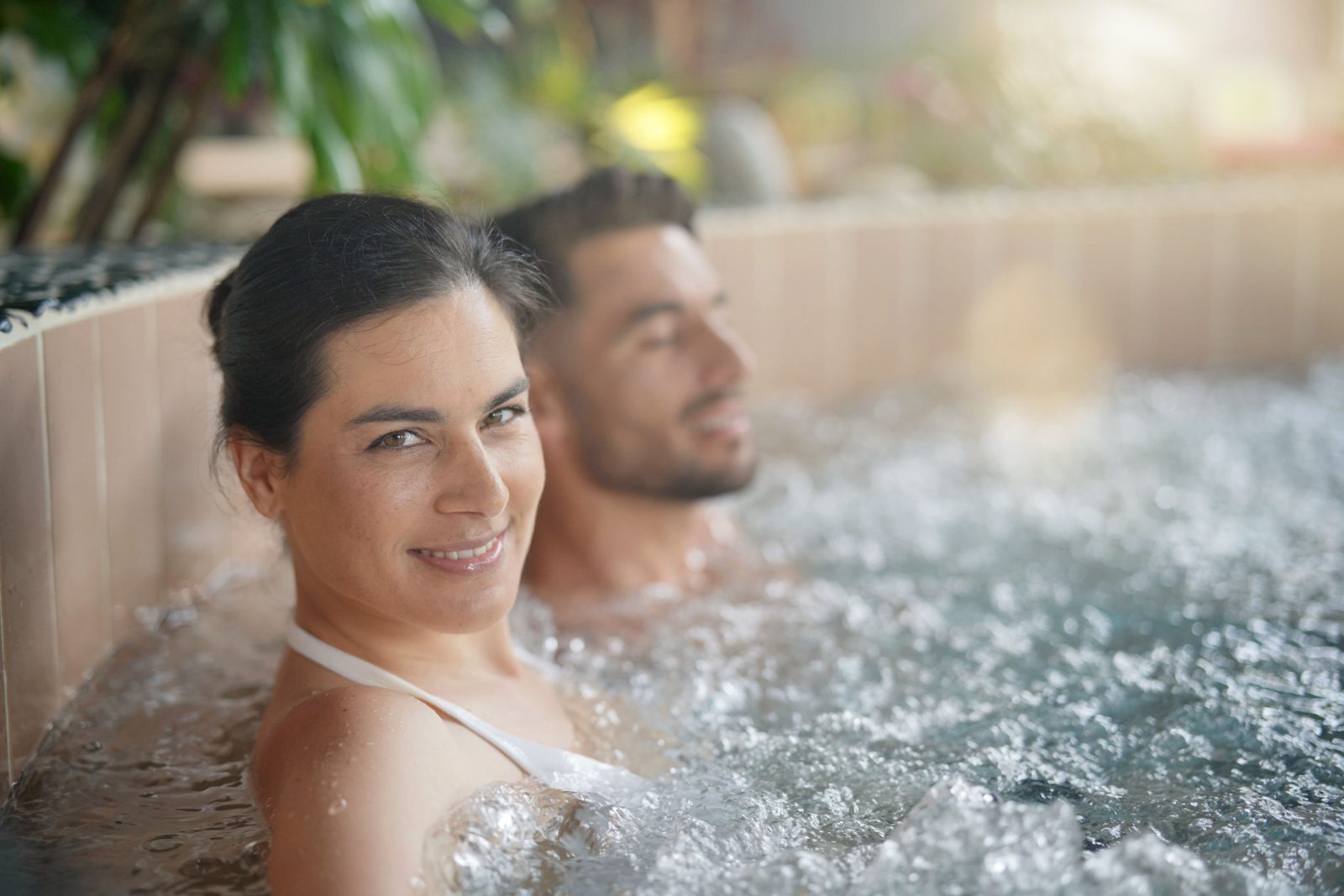 Kadar nam whirlpool lahko ponudi sprostitev
